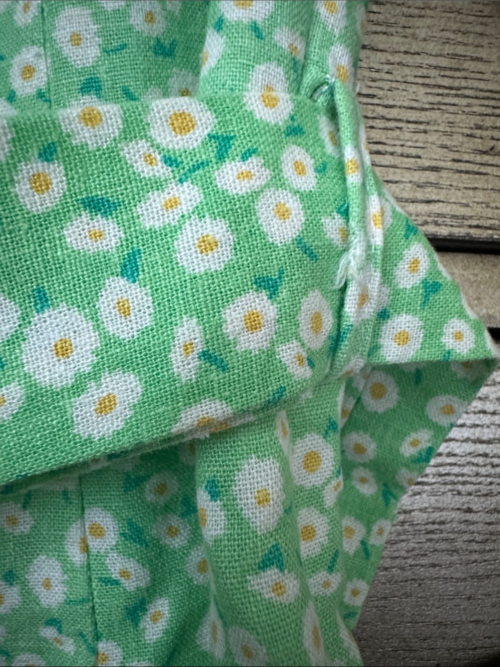 🛍️SALE🛍️ ZARA Green Puff-Sleeve Floral Mini Dress with Belt - Picture 5 of 7